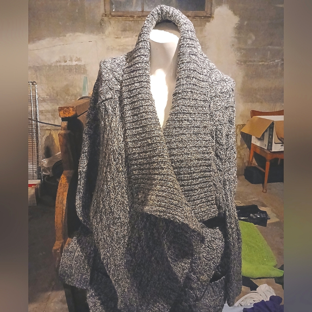 RDI Long Open cardigan sweater
